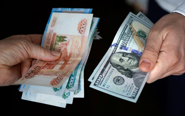 
                    Доходные и ликвидные: какие новые облигации купить до 8 марта

                