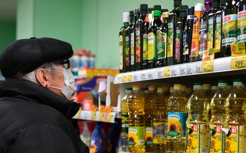 Мишустин предложил не впадать в &laquo;регуляторный раж&raquo; из-за цен на продукты