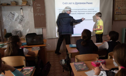 Работодатели стали чаще ставить на пенсионеров
