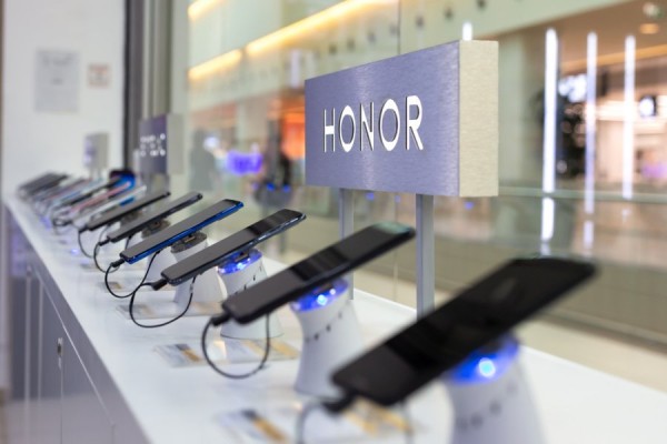 Компания Honor планирует провести IPO