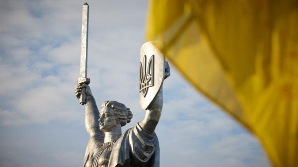 Блумберг: конфискация замороженных российских активов не поможет Украине