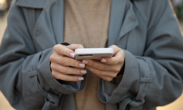 Ушедшие из РФ бренды электроники возвращают рекламную активность
Ушедшие из РФ бренды электроники возвращают рекламную активность