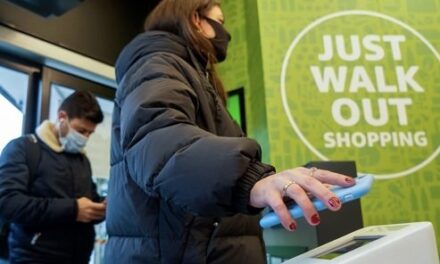 Amazon решил заменить Just Walk Out «умными» тележками