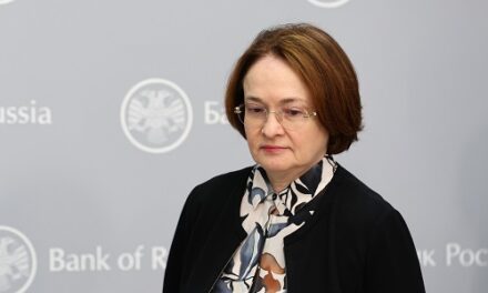 После небольшого замедления в конце года, экономика РФ снова уверенно растет — Набиуллина