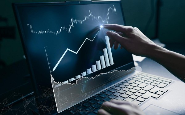 Почему ЦБ сохранил ставку 16% годовых и как это повлияет на инвестиции