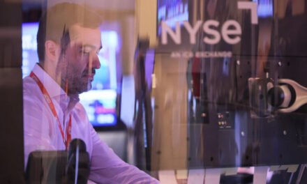 Акции холдинга Уоррена Баффета рухнули почти на 100% из-за сбоя на NYSE