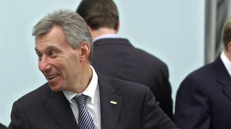 Суд в Швейцарии отклонил апелляцию миллиардера Хана о разблокировке средств