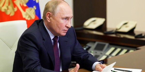 Путин призвал правительство и ЦБ повысить координацию действий по снижению инфляции