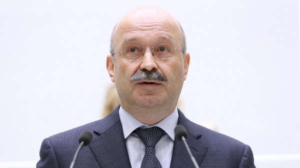 Задорнов: экономика России должна расти на 3,5 процента в год