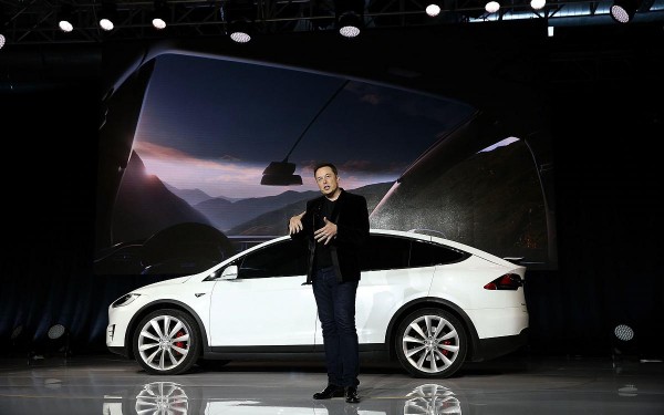 Акции Tesla взлетели на 20% на фоне сильных результатов и прогнозов
Акции Tesla взлетели на 20% на фоне сильных результатов и прогнозов