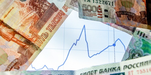 По итогам 2024 г. под налог подпадут доходы от вкладов свыше 210 тыс. руб.