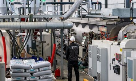 Рост промпроизводства в РФ в сентябре ускорился до 3,2%