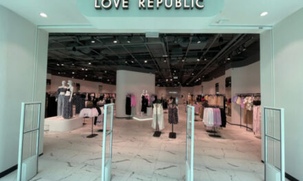 Love Republic начал продавать косметику под собственным брендом