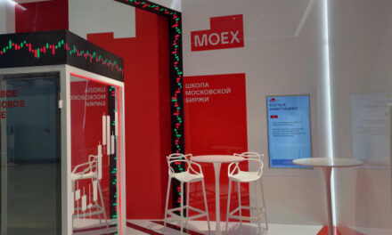 Мосбиржа обсуждает с рынком возобновление утренних торгов в двух секциях