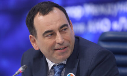 Бенефициар МКБ Авдеев продал все свои активы в России