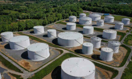 Цена нефти Brent опустилась ниже $71 за баррель