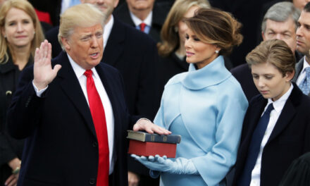 Доллар по 115 рублей. Чего ждать после инаугурации Трампа?