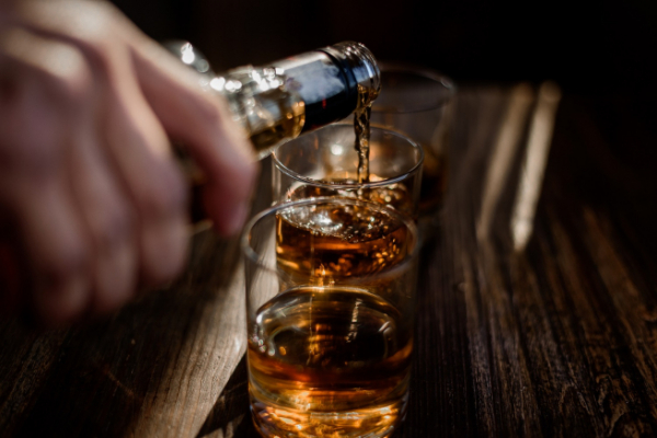 Производитель виски Jack Daniel’s уволит 12% сотрудников по всему миру