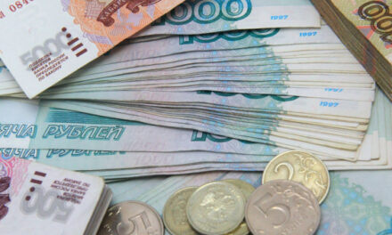 ЦБ: бумажные купюры выдерживают низкие температуры лучше пластиковых