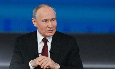 Путин: ряд банков Таджикистана подключились к системе передачи финсообщений ЦБ