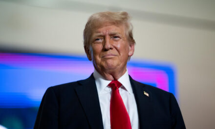Начатые Трампом торговые войны обрушили рынки по всему миру. Главное