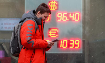 «Звезды сошлись» для рубля в апреле. Что будет с долларом в мае 2025-го