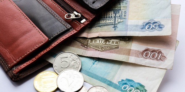 В РФ снижается зарплатное неравенство