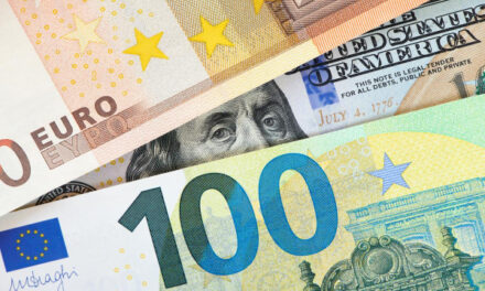 ЦБ оставил курс доллара ниже ₽81 и снизил курс евро ближе к ₽90