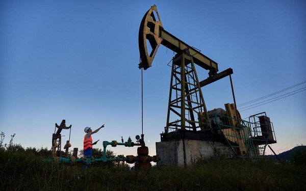 Цена нефти Brent взлетела на 13% после атаки Израиля на Иран