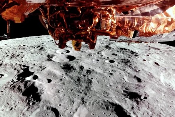 Firefly Aerospace разместит акции на Nasdaq Firefly Aerospace разместит акции на Nasdaq