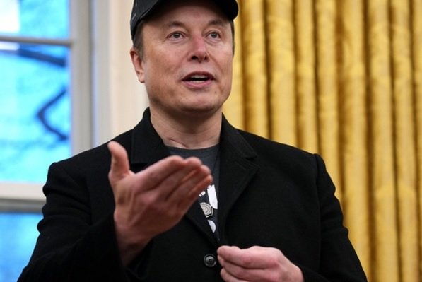 Маск хочет, чтобы Tesla стала инвестором xAI