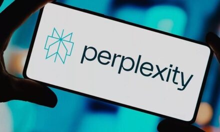 Perplexity пытается договориться о предустановке Comet на смартфоны