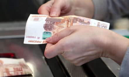 В магазинах начнут блокировать продажу опасных продуктов и фальсификата