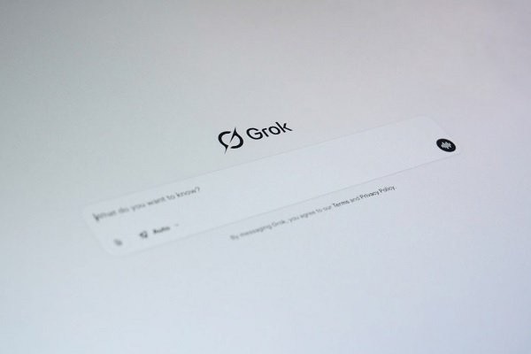 xAI сократил 500 сотрудников, которые занимались обучением Grok