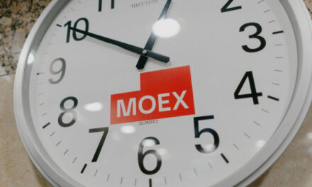 Мосбиржа обсудит увеличение продолжительности торгов выходного дня