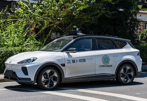 Baidu, Uber и Lyft протестируют в Великобритании роботакси