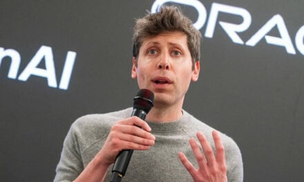 Глава OpenAI хотел создать конкурента SpaceX