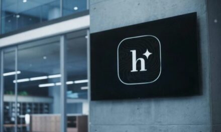 AI-стартап Hark переманил главного дизайнера iPhone Air