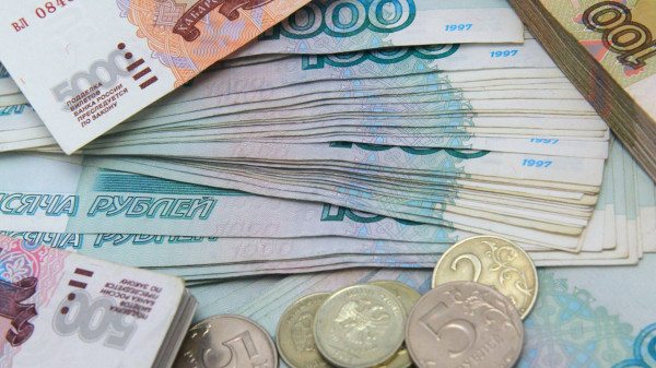 Количество выданных ипотечных кредитов россиянам снизилось до минимума за 7 лет