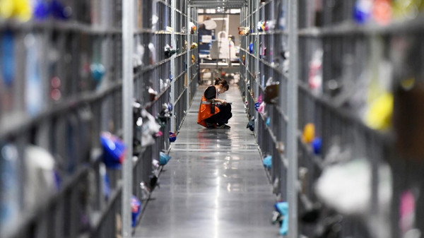 «Ведомости»: ЦБ предложил банкам перейти к открытой модели участия в скидках