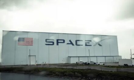 SpaceX задекларировала «убыток» в 5 млрд USD при обороте 18,5 млрд