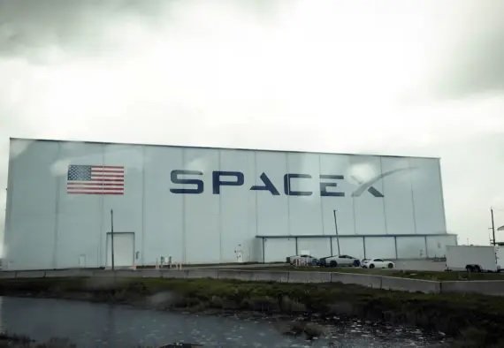 SpaceX задекларировала «убыток» в 5 млрд USD при обороте 18,5 млрд SpaceX задекларировала «убыток» в 5 млрд USD при обороте 18,5 млрд