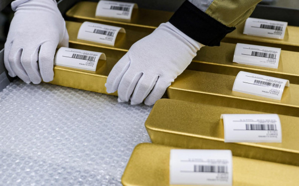 Акции ЮГК обвалились на 9% после провала аукциона по продаже госпакета