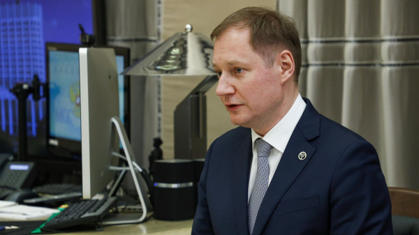 Артюхин призвал брать пример с зумеров и не бояться цифрового рубля