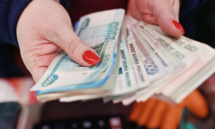 Заботкин: ЦБ фиксирует рост спроса на наличные, но он не беспрецедентный
