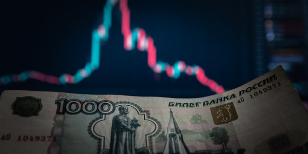 Налоговые долги бизнеса и граждан достигли 4 трлн руб.