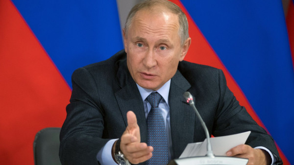 Путин поручил доработать идею об обновлении общественного транспорта