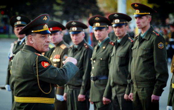 
                    Военная пенсия в 2026 году: как рассчитывается и на сколько ее повысили
                