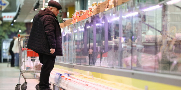 У продуктовых ритейлеров замедлился рост выручки