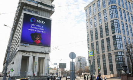 Крупнейшие компании сокращают затраты на офлайн-рекламу